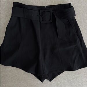 Babaton Black High-Waist Belted Skort